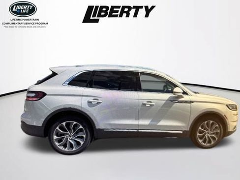 Used 2023 Lincoln Nautilus Reserve w/ Equipment Group 201A AWD/4WD image 10