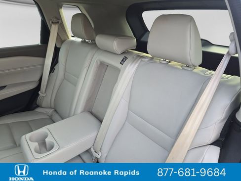 Used 2021 Nissan Rogue SV w/ Premium Package FWD image 16