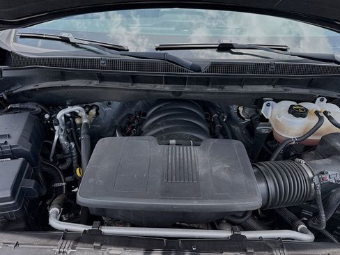 Used 2024 Chevrolet Tahoe LT image 31