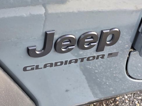 New 2026 Jeep Gladiator Sport image 30