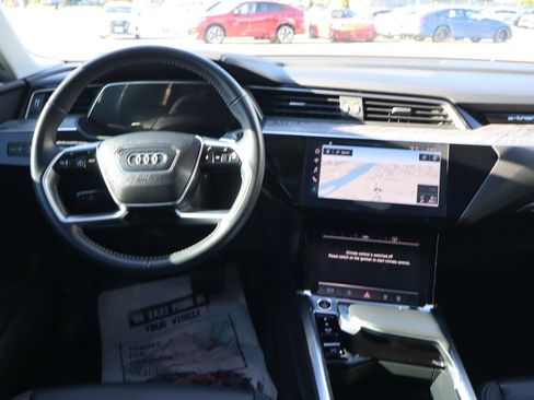 Used 2021 Audi e-tron Premium w/ Convenience Plus Package AWD/4WD image 16