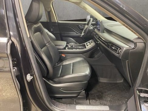 Certified 2023 Lincoln Aviator AWD w/ Premium Package image 20