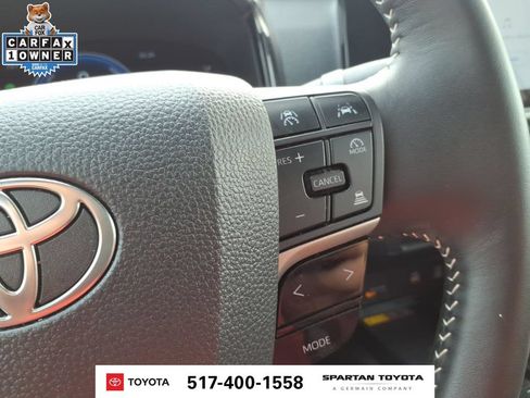 Used 2026 Toyota Camry SE FWD image 18