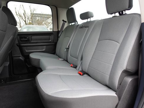 Used 2023 RAM 1500 Express w/ Wheel & Sound Group image 19