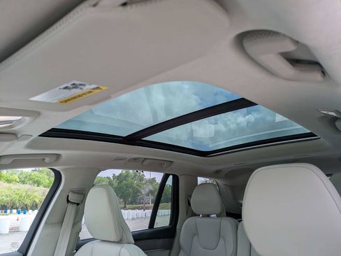 New 2026 Volvo XC90 T8 Ultra w/ Lounge Package AWD/4WD image 27
