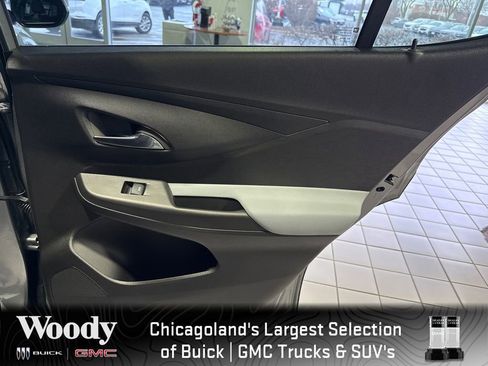 Certified 2025 Buick Envista Preferred image 30