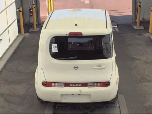 Used 2011 Nissan Cube 1.8 S w/ Interior Designer Pkg image 5