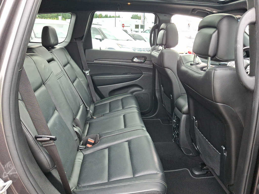 Used 2021 Jeep Grand Cherokee Limited w/ Quick Order Package 28K 80th AWD/4WD image 15