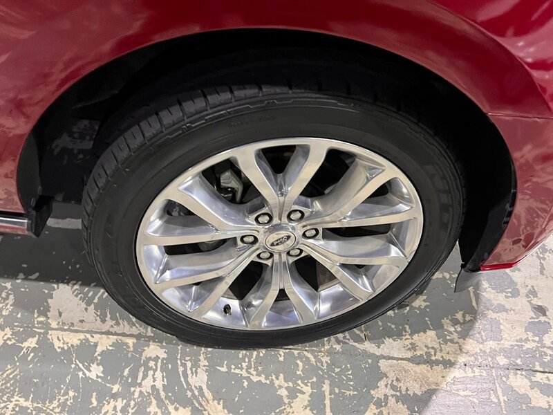 Used 2018 Ford Expedition Max Platinum AWD/4WD image 7
