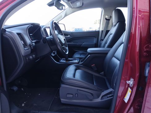 Used 2018 Chevrolet Colorado Z71 image 7