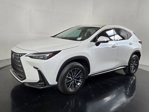 Used 2022 Lexus NX 350h AWD image 2