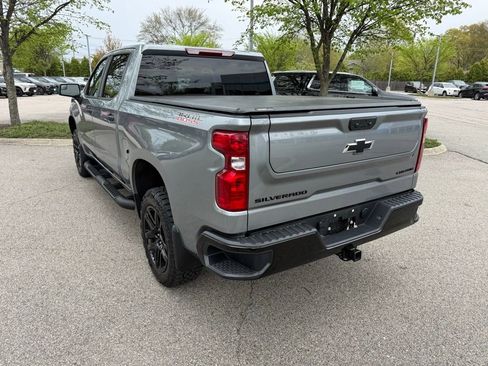 Used 2026 Chevrolet Silverado 1500 Custom Trail Boss w/ LPO, Dark Essentials Package AWD/4WD image 3