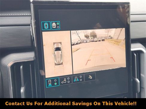 New 2026 GMC Acadia Elevation image 13