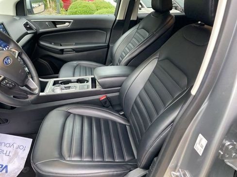 Used 2024 Ford Edge SEL image 19