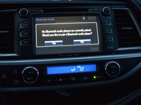 Used 2017 Toyota Highlander XLE w/ Protection Package #3 image 35