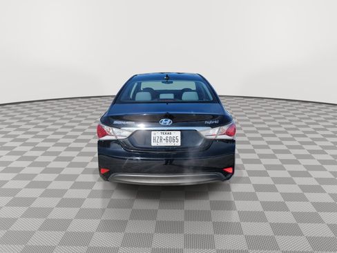 Used 2015 Hyundai Sonata Hybrid image 7