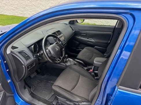 Used 2016 Mitsubishi Outlander Sport ES image 6