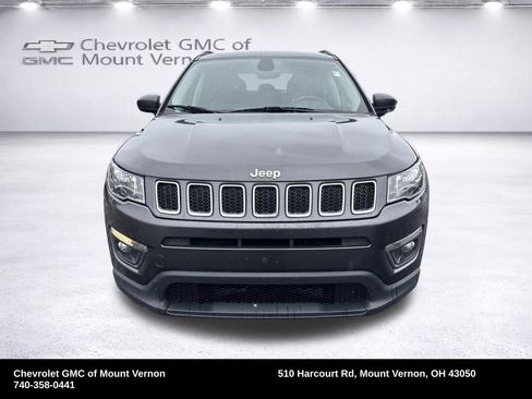 Used 2018 Jeep Compass Latitude w/ Popular Equipment Group image 10