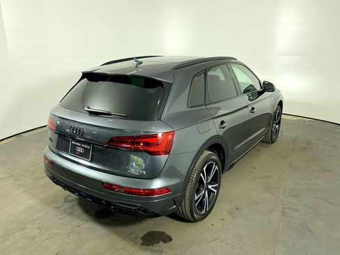Certified 2025 Audi Q5 2.0T Premium Plus w/ Premium Plus Package image 41