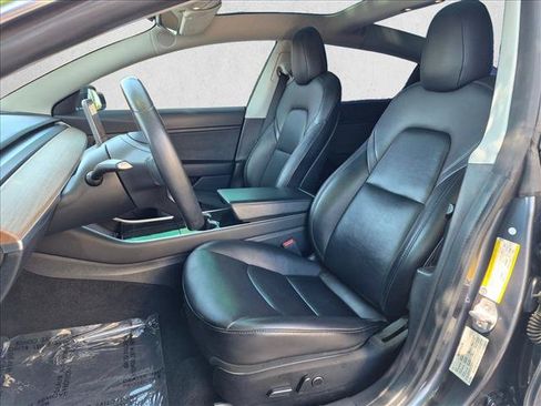 Used 2020 Tesla Model 3 Long Range AWD/4WD image 17