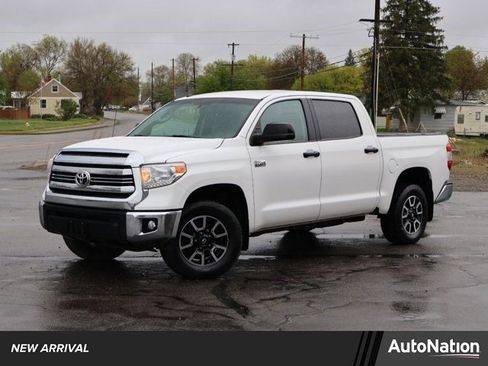 Used 2017 Toyota Tundra SR5 w/ TRD Off Road Package AWD/4WD image 1