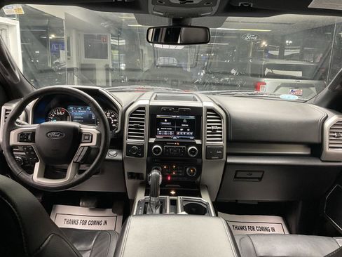 Used 2015 Ford F150 Lariat w/ Equipment Group 502A Luxury image 19