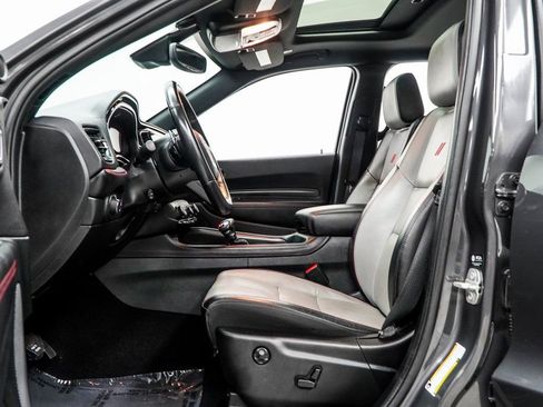 Used 2024 Dodge Durango GT image 39