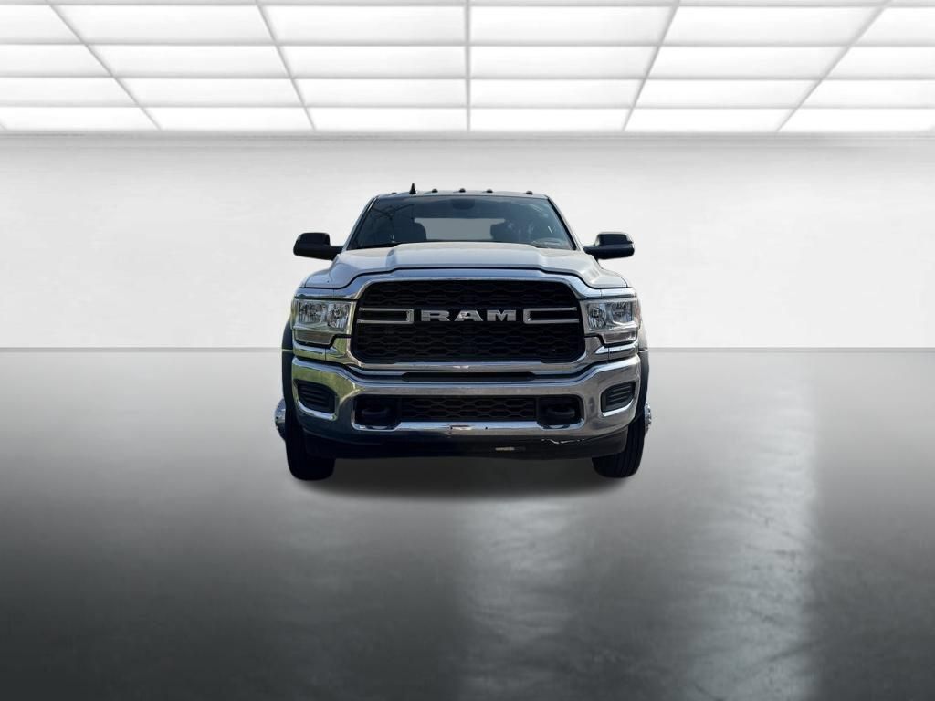 Used 2021 RAM 5500 Tradesman w/ Chrome Appearance Group AWD/4WD image 9