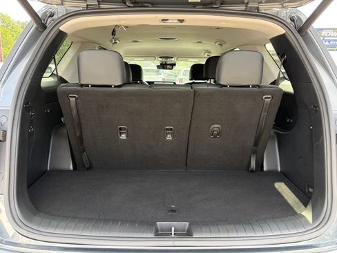 Used 2025 Hyundai Palisade SEL FWD image 22