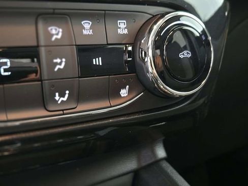 New 2025 Chevrolet TrailBlazer LT w/ Convenience Package image 22