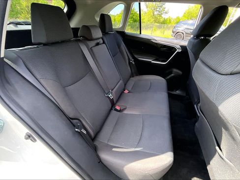 Used 2024 Toyota RAV4 LE image 20