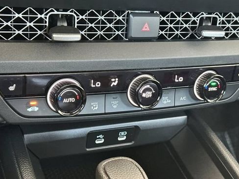 Used 2025 Honda Accord SE image 22