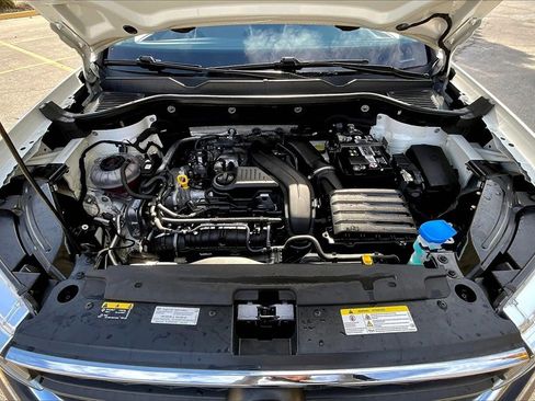 Used 2023 Volkswagen Taos S image 10