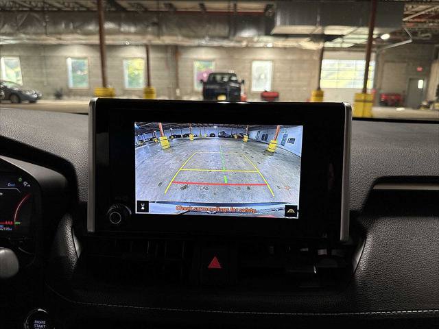 Certified 2025 Toyota RAV4 XLE AWD/4WD image 24