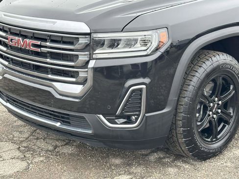Certified 2022 GMC Acadia AT4 w/ Preferred Package image 8
