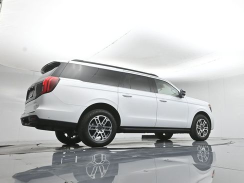 Certified 2025 Ford Expedition Max Active image 50