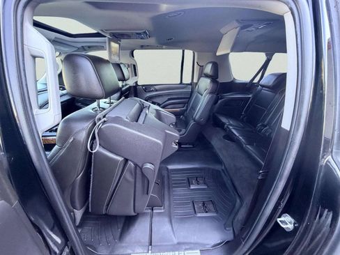 Used 2015 Chevrolet Suburban LTZ AWD/4WD image 22