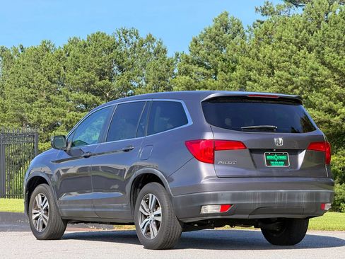 Used 2018 Honda Pilot EX image 8