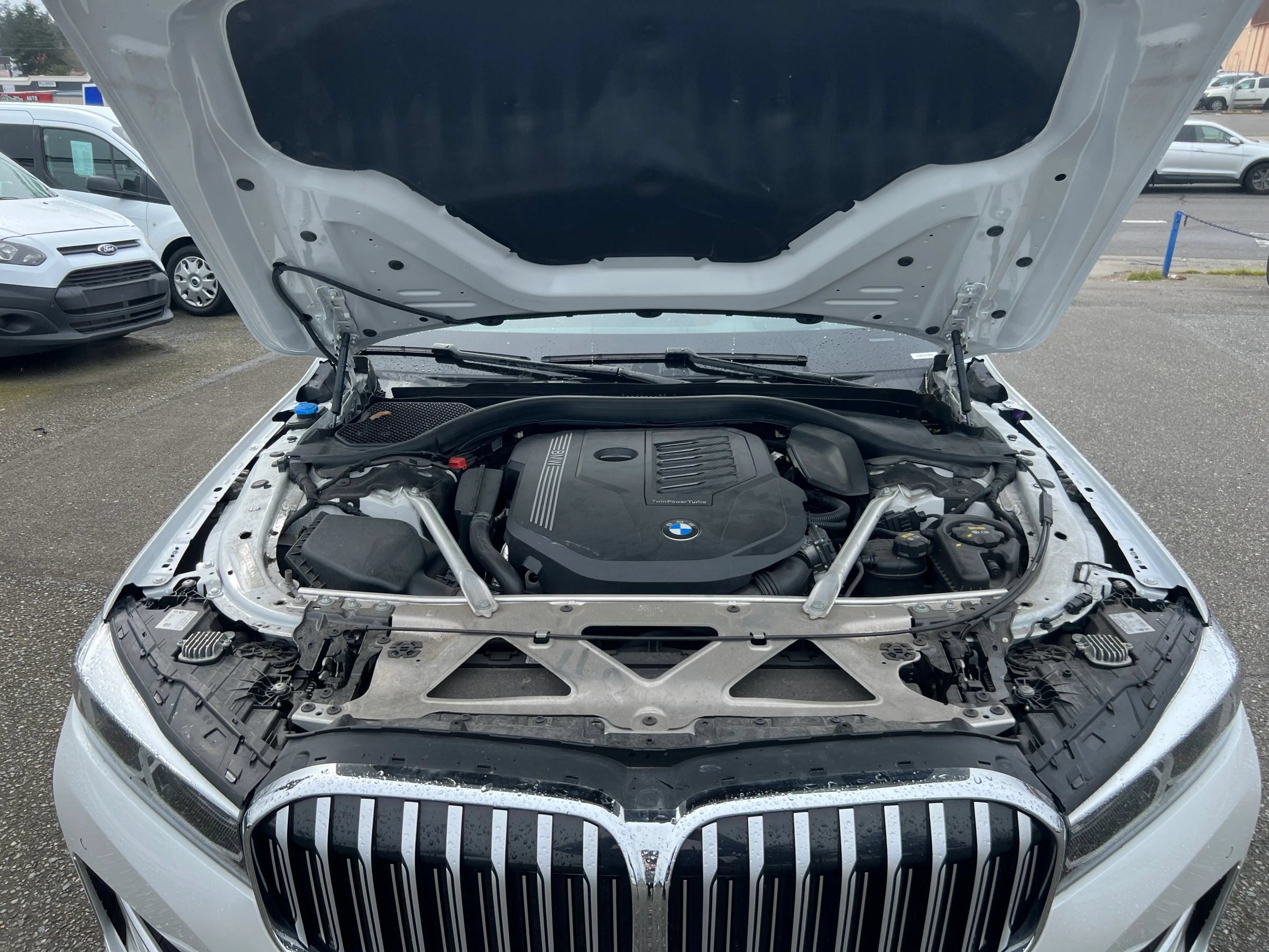 Used 2022 BMW 740i RWD image 24