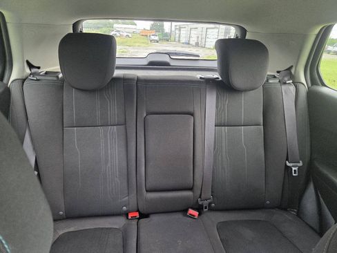 Used 2015 Chevrolet Trax LT FWD image 14