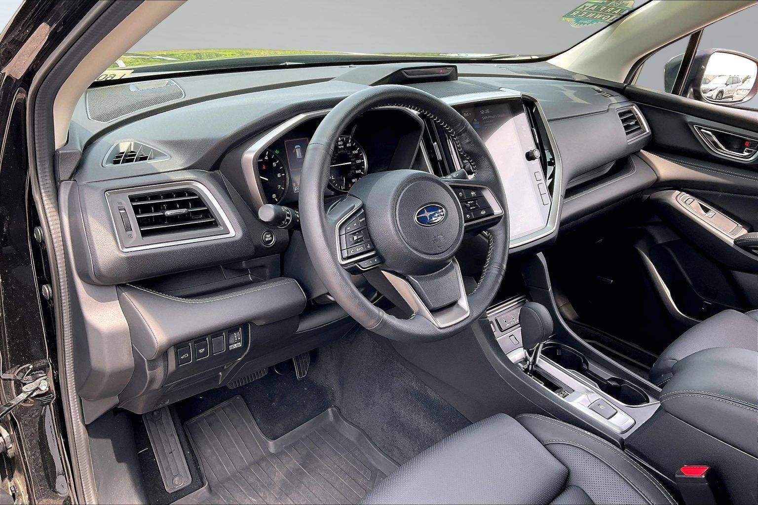 Used 2025 Subaru Ascent Limited AWD/4WD image 12