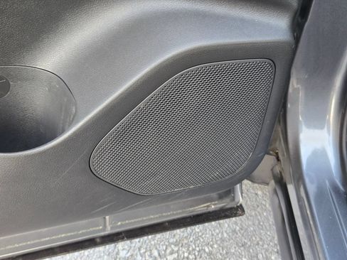 Used 2024 Nissan Rogue SL FWD image 22