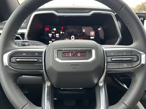 New 2026 GMC Canyon Elevation image 24