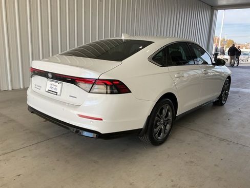 New 2025 Honda Accord EX-L image 21