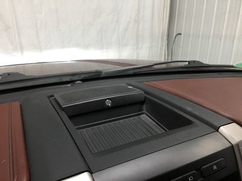 Used 2018 Ford F150 Platinum w/ Equipment Group 701A Luxury AWD/4WD image 15