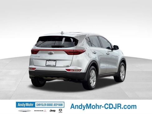 Used 2017 Kia Sportage LX AWD/4WD image 7