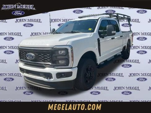 Used 2024 Ford F250 XL w/ STX Appearance Package AWD/4WD image 1
