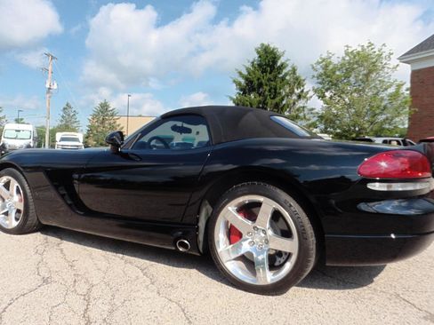 Used 2006 Dodge Viper SRT-10 RWD image 2
