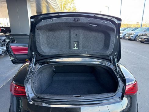 Used 2021 INFINITI Q60 Red Sport 400 AWD/4WD image 16