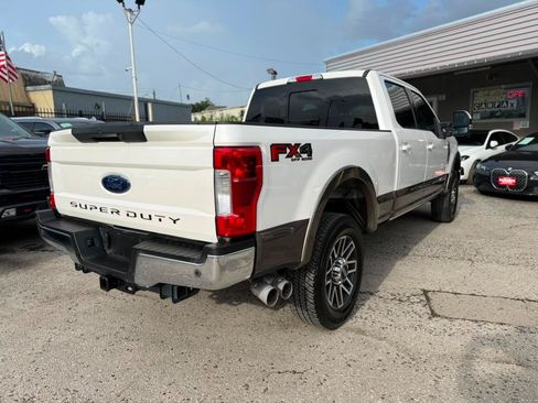 Used 2019 Ford F250 Lariat w/ Lariat Ultimate Package AWD/4WD image 6